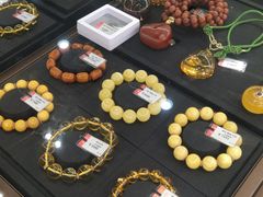 -华夏典当行(龙德广场店)