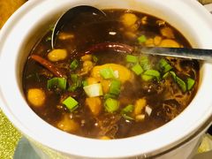杭式香酥蹄膀-老头儿油爆虾·知味杭州(爱琴海购物中心)
