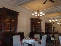 -Salon de Ville浦江汇(上海外滩华尔道夫酒店店)