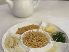 -万山楼海鲜酒家·二十三年老字号