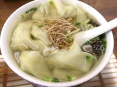 -笑来喜馄饨小笼工坊店(湖滨街店)