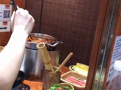 -独食火锅·半米屋台(直营总店)