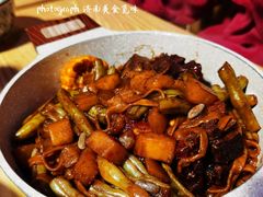 -内蒙焖面大盆骨餐馆(山大路店)
