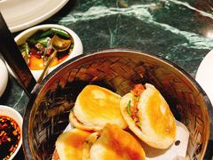 酥皮肉夹馍-甄御•海鲜新青岛菜(麦岛店)