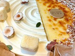 -半勺舒舒生日蛋糕店