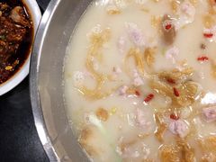 酸汤兔大锅-老来福·非遗酸汤兔(凯旋路店)