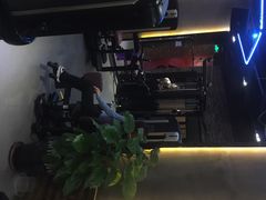 -奥力健身瑜伽普拉提馆(红宝路店)