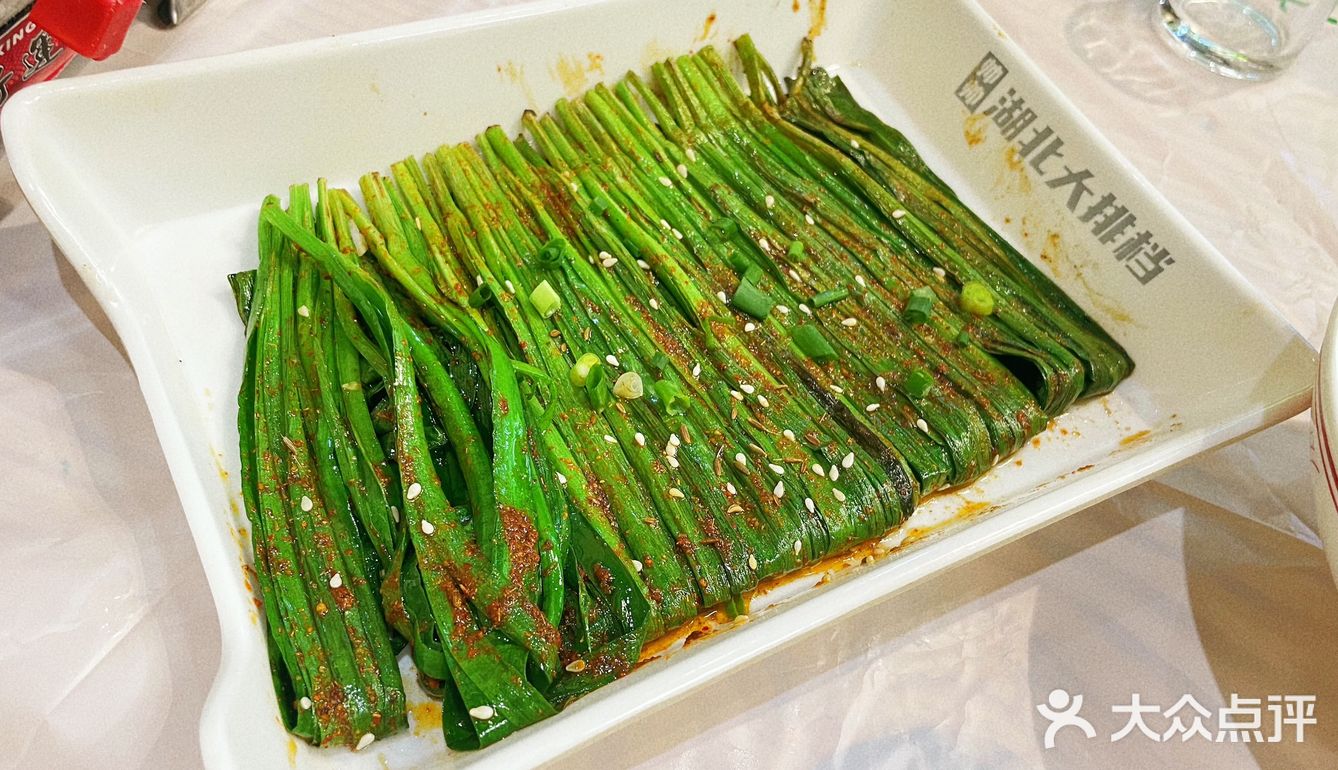 馋嘴喵探店｜便宜大口吃的大排档