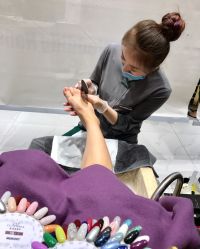 -悦指间美甲美睫