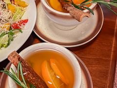 -mordew加州日记西餐&小酒馆(新天地店)