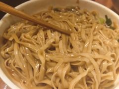 -依云煎包店