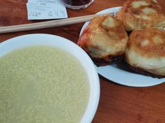 -宝瑞门钉肉饼店