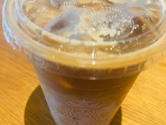 -星巴克臻选(上海合生汇1F店)