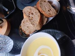 黄金粟米汤配欧式全麦包-伯顿西餐厅(厚街香榭丽店)