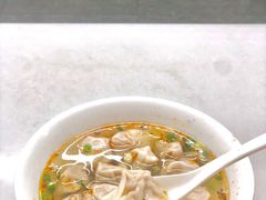 -金陵老丁家馄饨(新街口店)