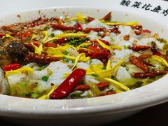 老坛子酸菜鱼-新太二·鲜料川菜(晶耀前滩店)