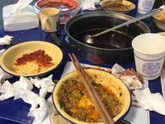 -马路边边串串香(苗栗路店)