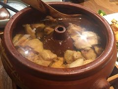 -云海肴·汽锅鸡·云南菜(天山百盛优客店)