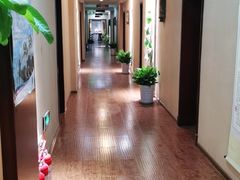 -菩提慧宾养生堂(梦幻亮点世界公园店)