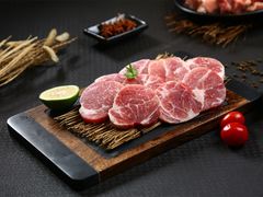小乐梅花肉-合易泓烤肉·海肠捞饭(火车站店)