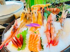 -万岛日本料理铁板烧(万泰国际店)