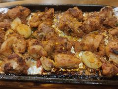 东镇老味道烤鸡块-老东镇啤酒屋海鲜加工·蒸汽海鲜·海鲜烧烤(台东店)