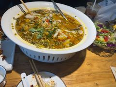 -小三峡食府(西五路店)