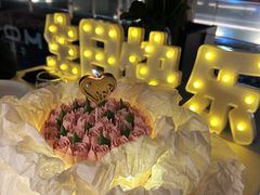 -MONICH牛排融合餐厅(和义大道购物中心店)