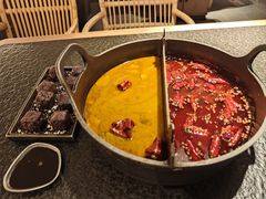 -三出山火锅(万象天地店)