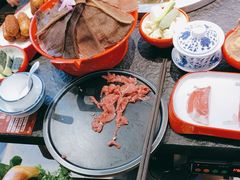 -醉董牛川派鲜肉自选火锅(烟台店)