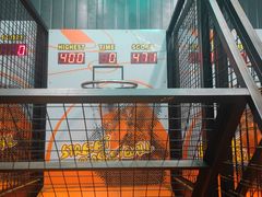 -极限PLAY运动娱乐新世界·团建派对潮玩休闲馆·室内蹦极高空游乐园