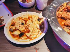 皮蛋豆腐-胖哥俩肉蟹煲(西单大悦城店)