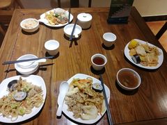 -百荷园蔬食自助餐厅(德辉广场店)