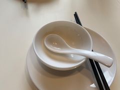 -巷子宽·酸菜鱼(迪士尼小镇店)