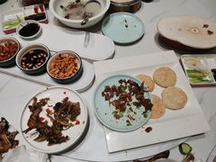 -梅利汴京烤鸭•开封豫菜地标店(东司门店)