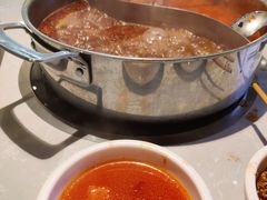 番茄汤锅-俏牛哥鲜牛肉牛肆馆(重庆天地店)