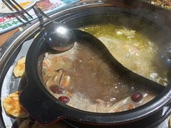 -7号院街鲜鱼府·涮烤一体(酒城华府总店)