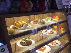-魔方城市书房(中街益田店)