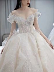 -LOVINA洛维娜婚纱礼服