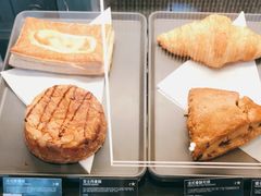 -星巴克臻选(江门汇悦大融城店)