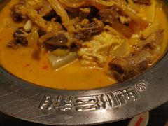 -胖哥俩肉蟹煲(湖滨银泰in77店)