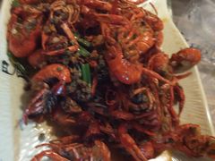 -巴厘龙虾·榜首油焖大虾(音乐学院·沿江酒馆店)