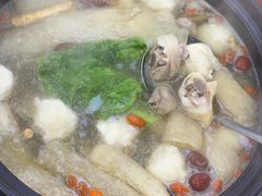 -花苑美食横琴生蚝火锅(拱北粤华路店)