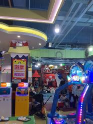 -开心哈乐儿童主题乐园(孙河易事达店)