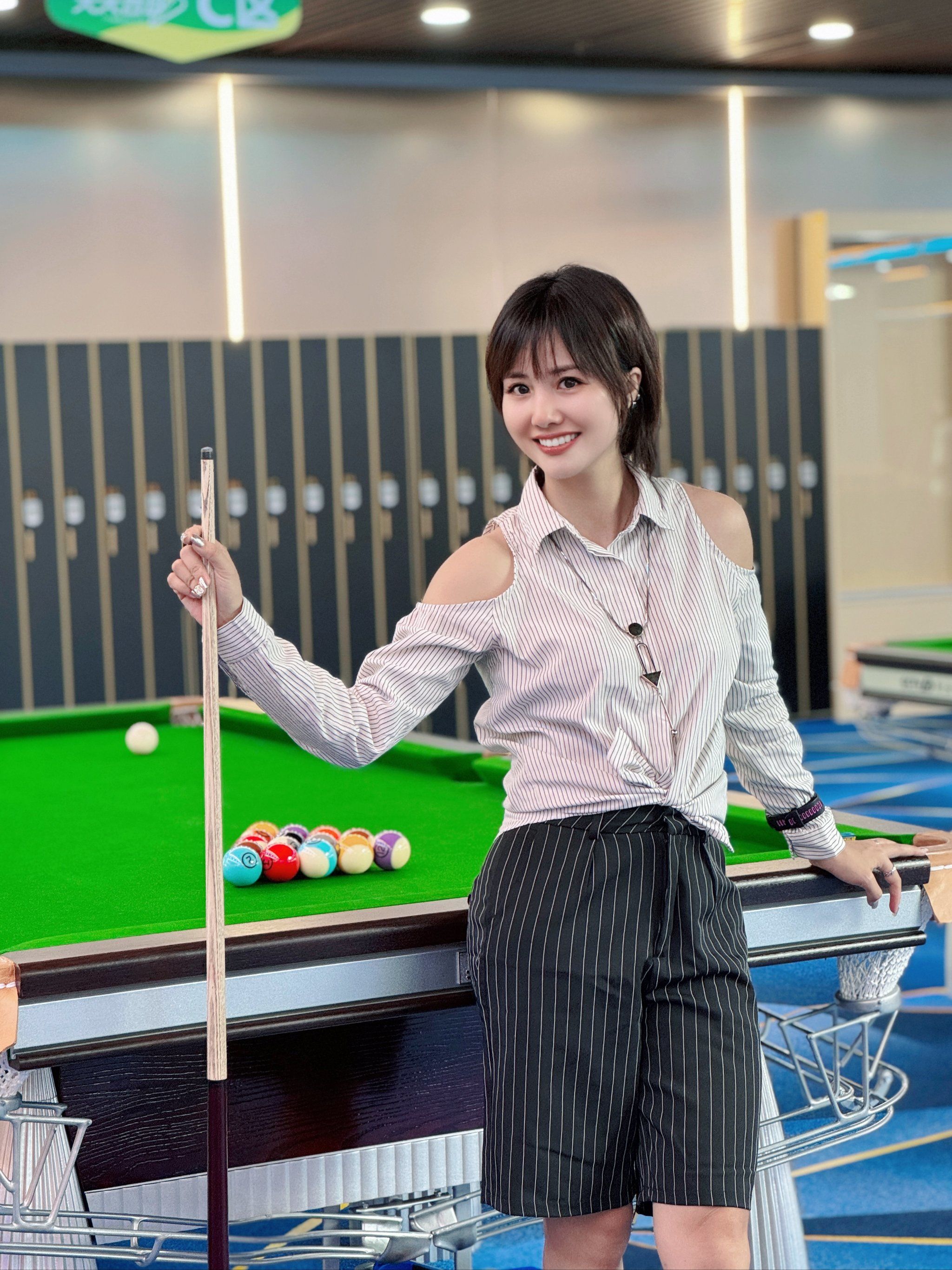 太喜欢这种充满绅士风的室内运动😎