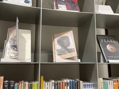 -思南书局·诗歌店