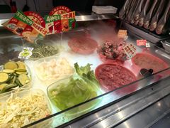 -成都你六姐·牛肉冒菜(城市集市合生汇店)