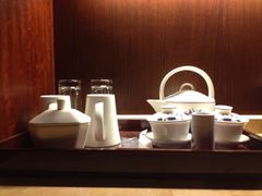 元青花-房间里的茶壶-余姚阳明温泉山庄