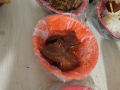 -咱家王新国把子肉(县东巷店)