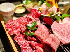 -铭牛烧肉·和牛海鲜自助(高新月牙湖店)